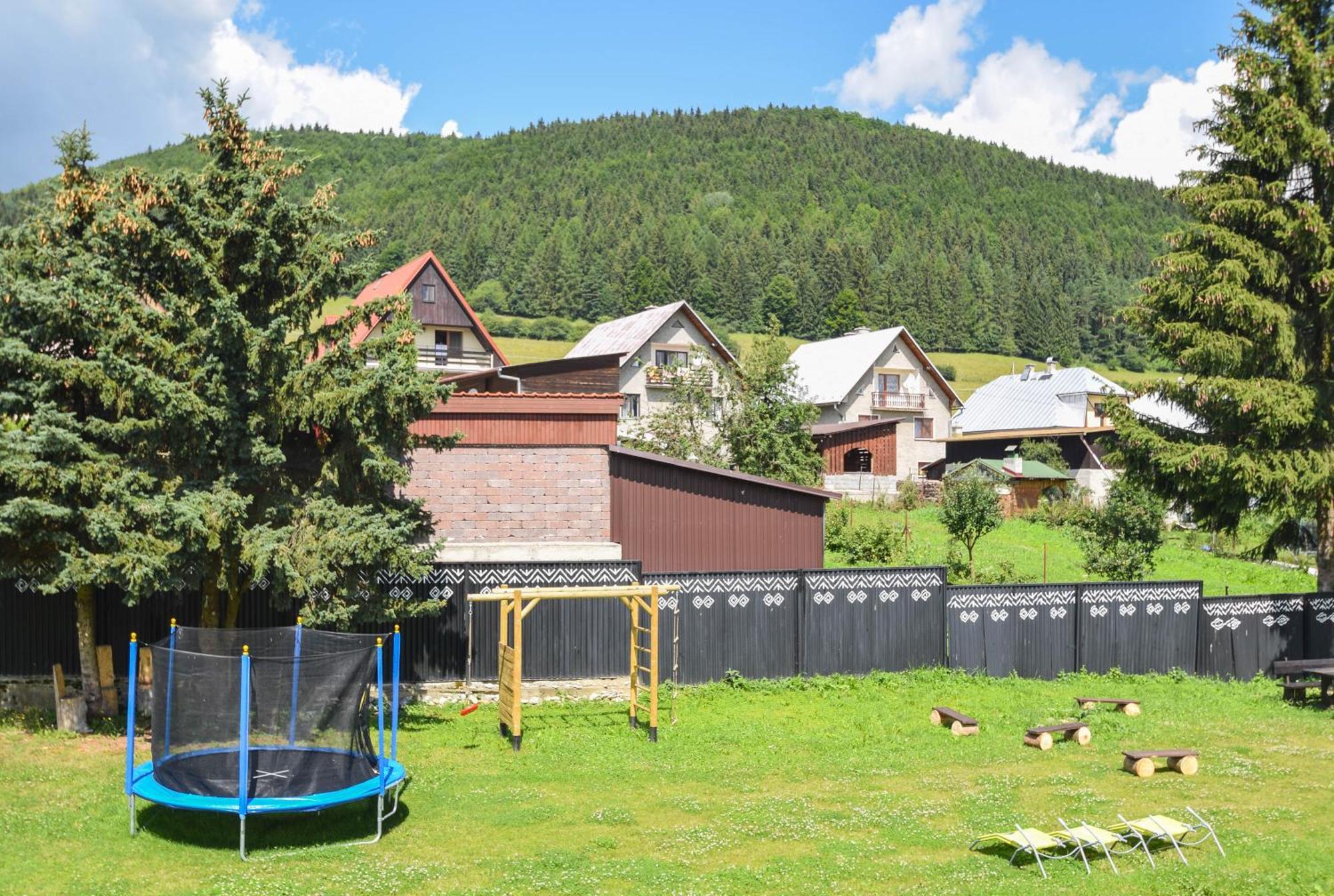 Kastiel Cicmany Hotel Buitenkant foto