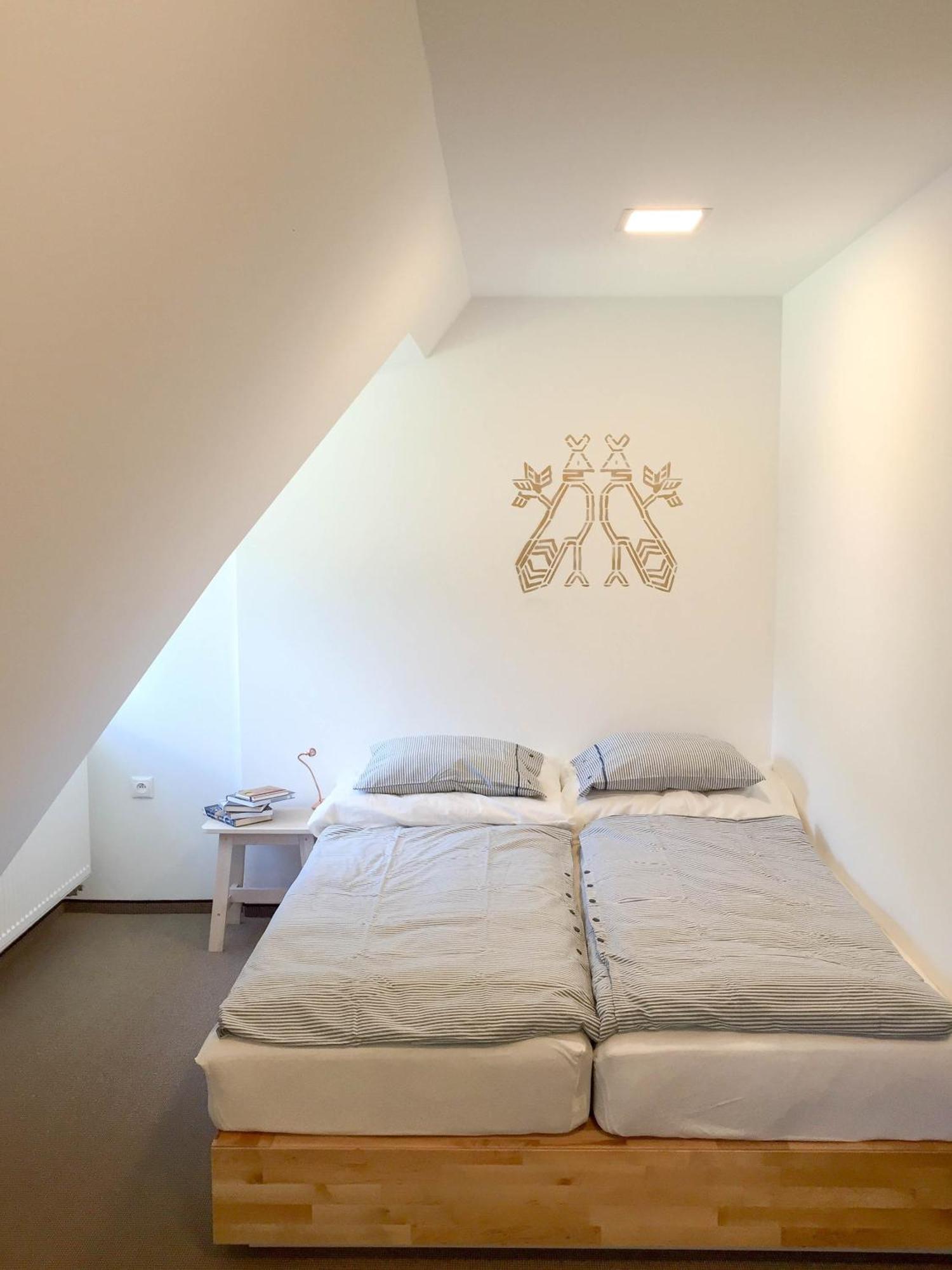 Kastiel Cicmany Hotel Kamer foto